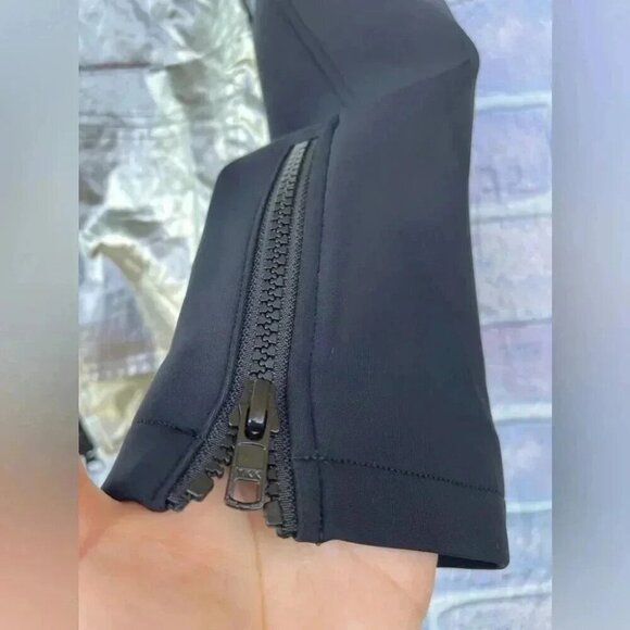 Rebecca Minkoff moto jacket with a striking foil finish small - Picture 16 of 16